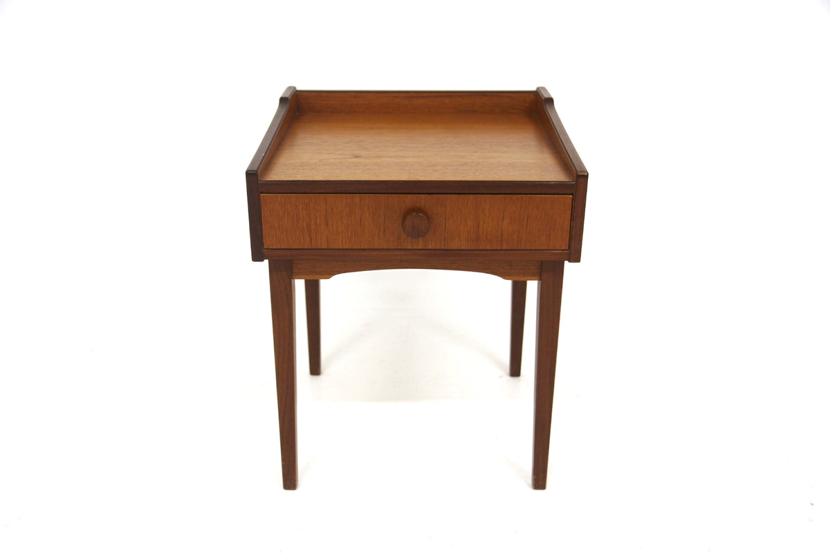 Comodino design svedese anni 60 | sw27424