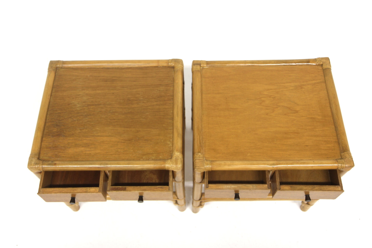 Comodini coppia Kenneth Bergenblad design svedese vintage anni 70 | sw28056