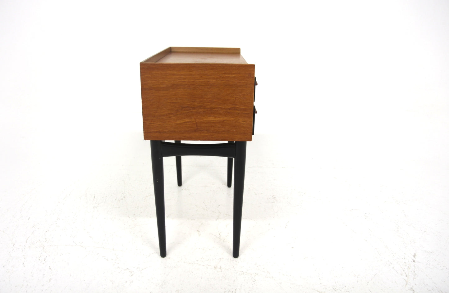 Comodino design svedese anni 50 | sw28944