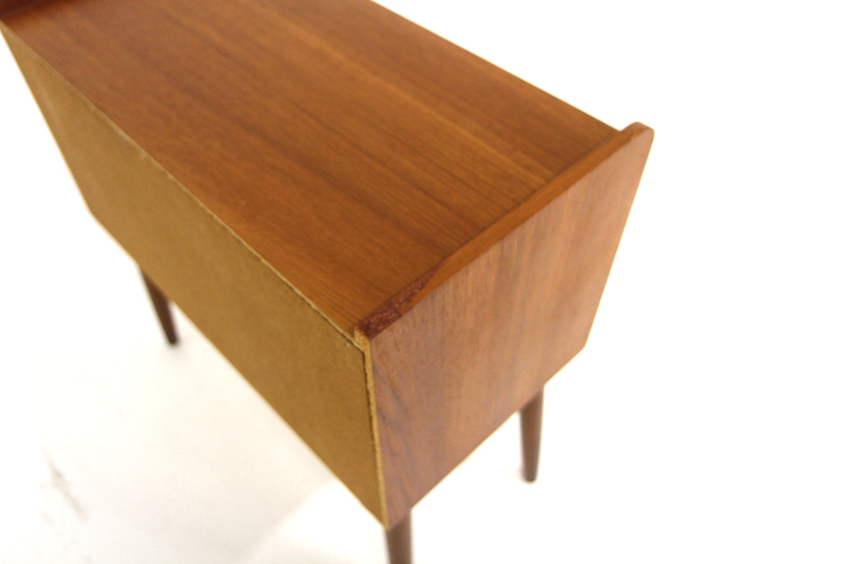 Comodino teak design svedese anni 60 | sw29632