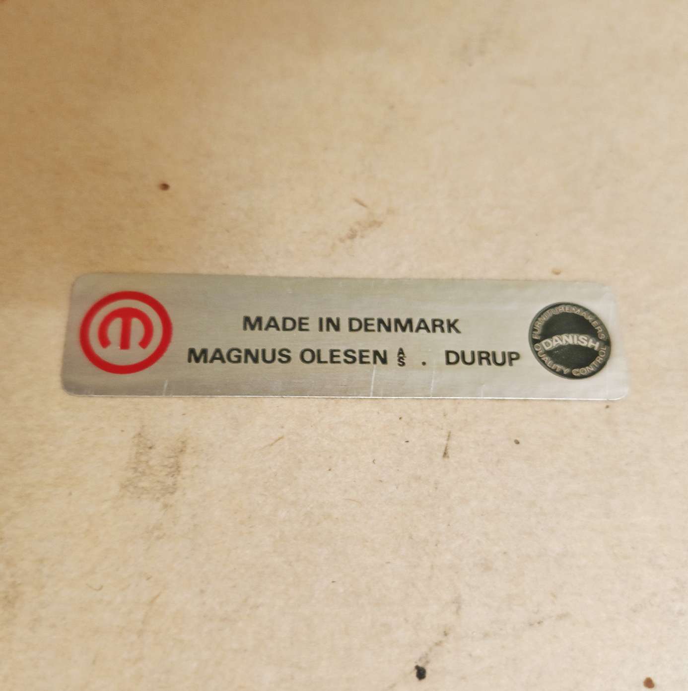 Tavolo Magnus Olesen Bicolore Betulla e Formica | Vintage Danese Anni 50