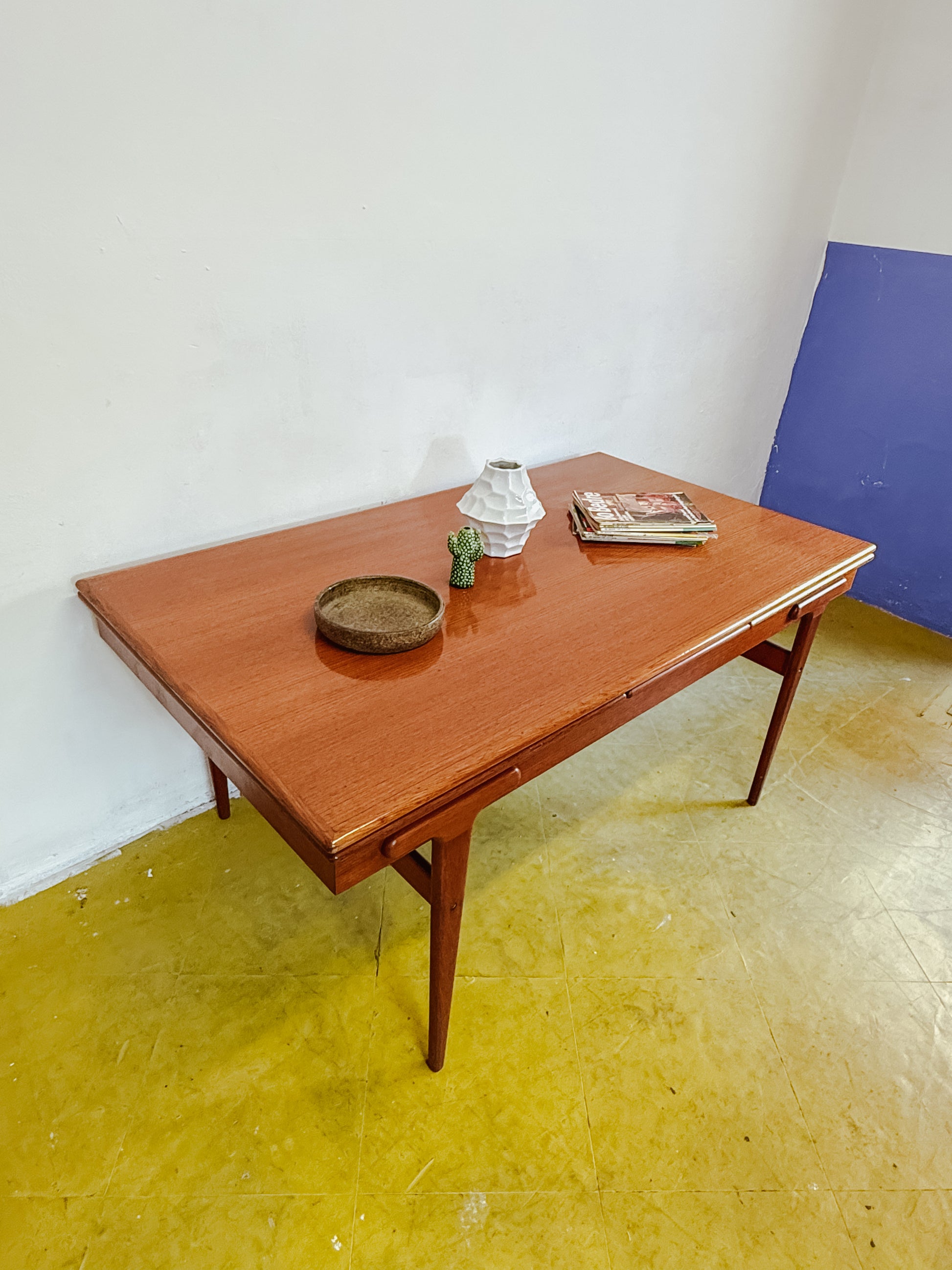 Piano_teak_tavolo_danese_vintage_dettaglio_venature