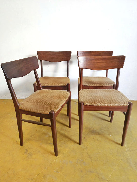 Set 4 sedie vintage norvegesi anni 50 in teak con schienale curvato e gambe tornite