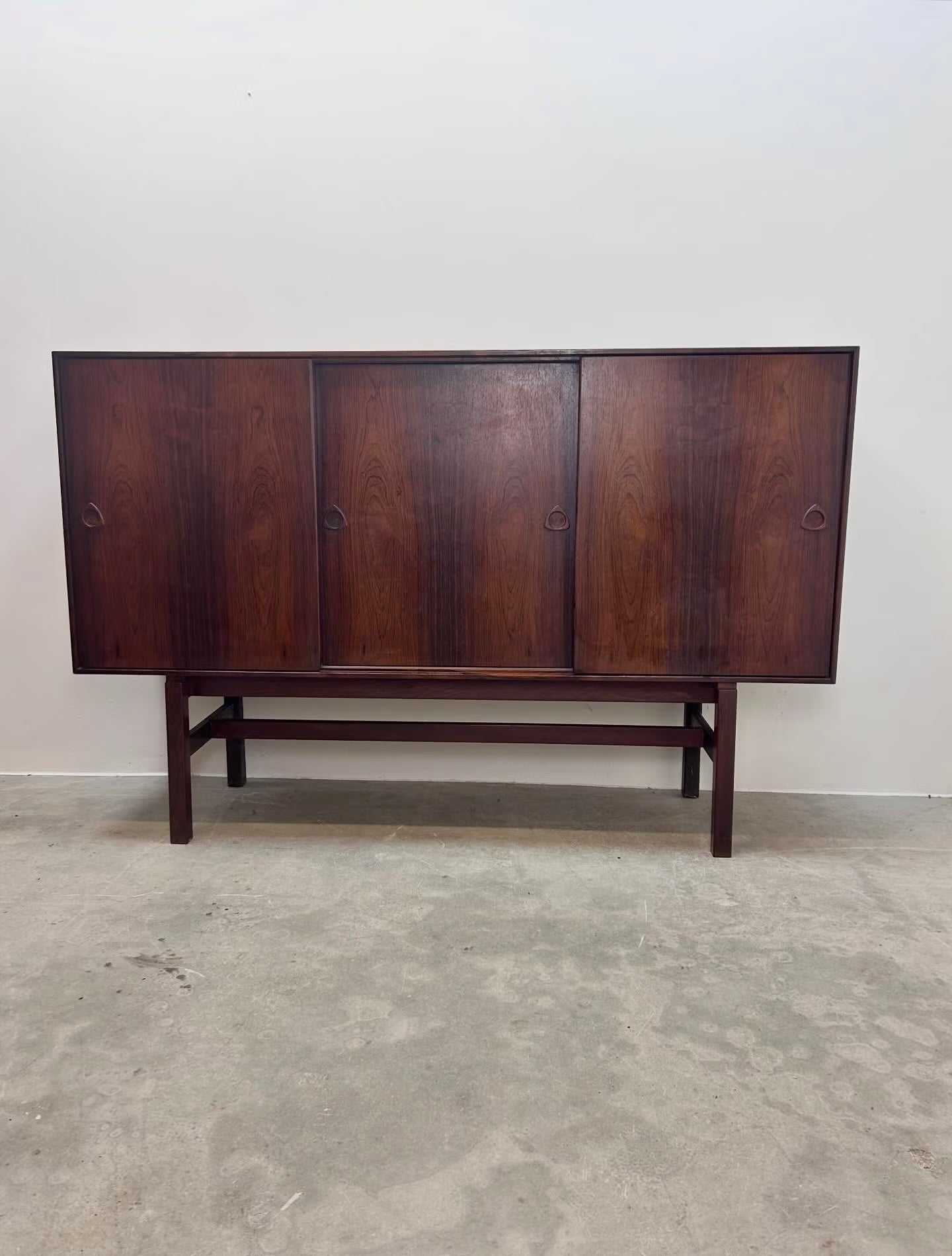 Credenza palissandro design vintage danese | nr10225