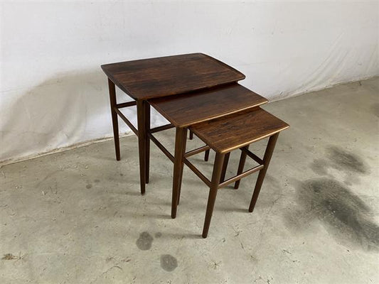 Tavolini tris design danese anni 50 [j42826] misure L.55 H.52 P.39
