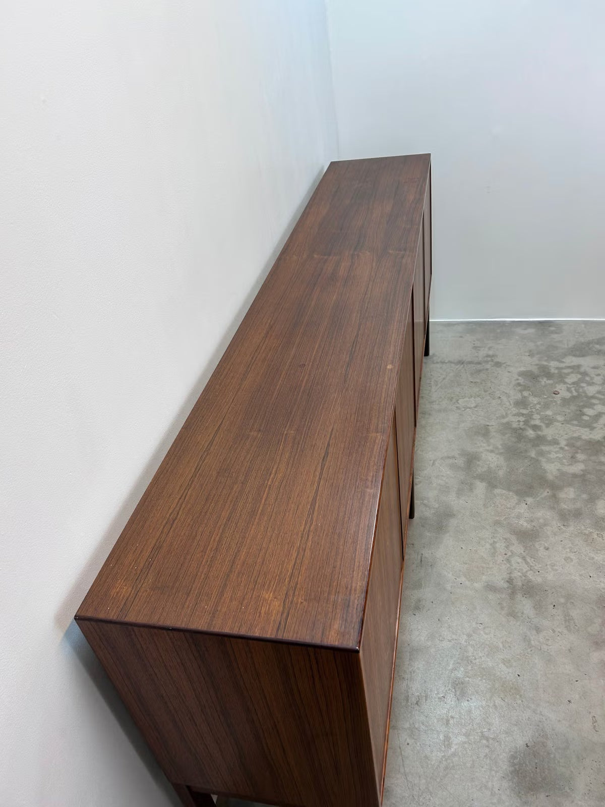 Sideboard Hansen Henry Rosengreen design vintage danese | nr7828