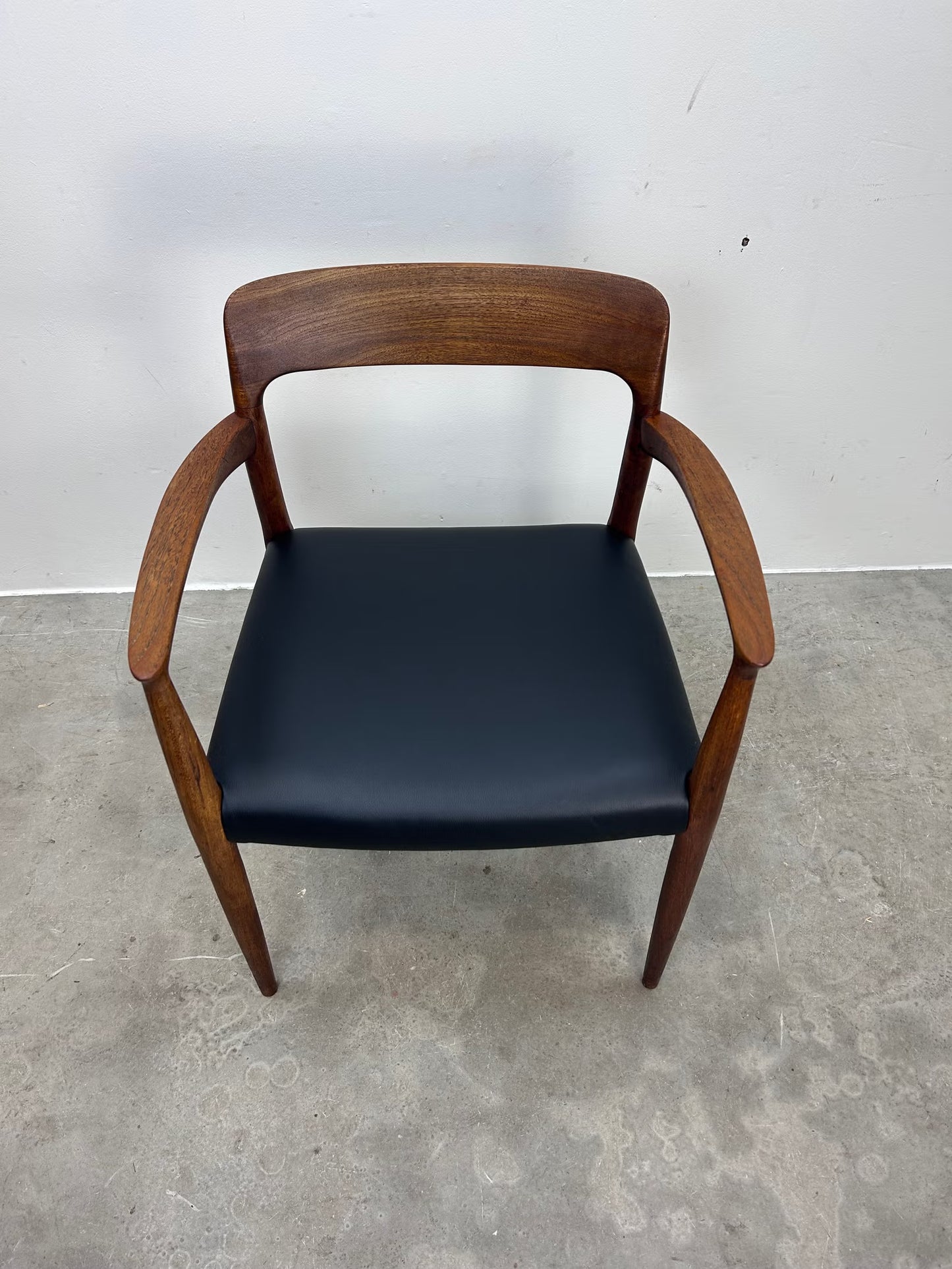 Sedia con braccioli Niels o Møller design danese vintage anni 60 | nr9920