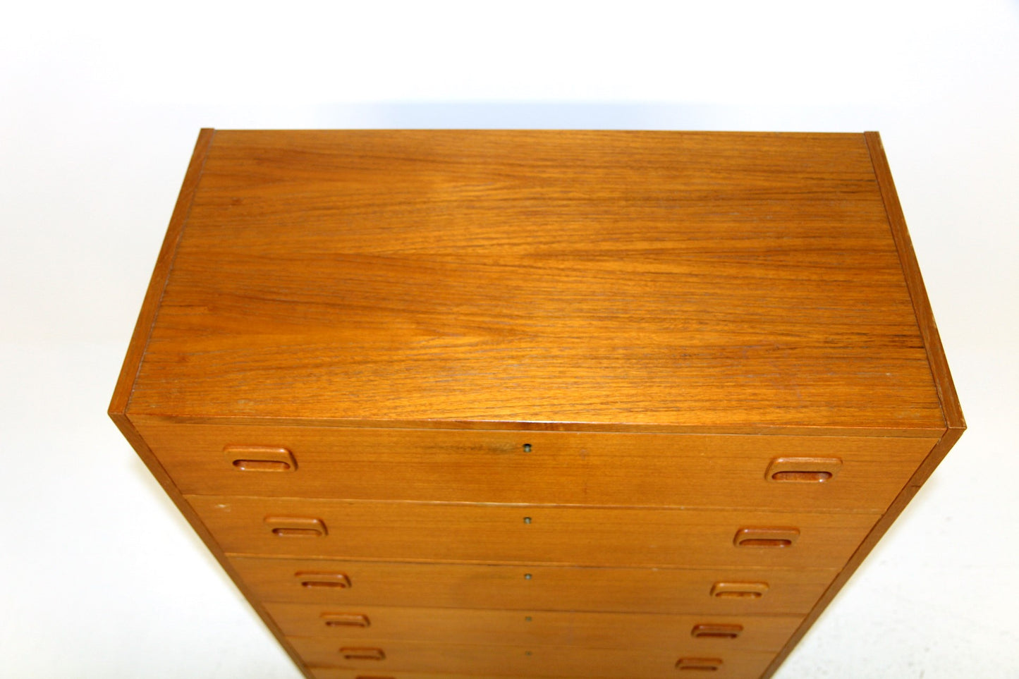 Cassettiera Tallboy design svedese vintage anni 60 | sw19795