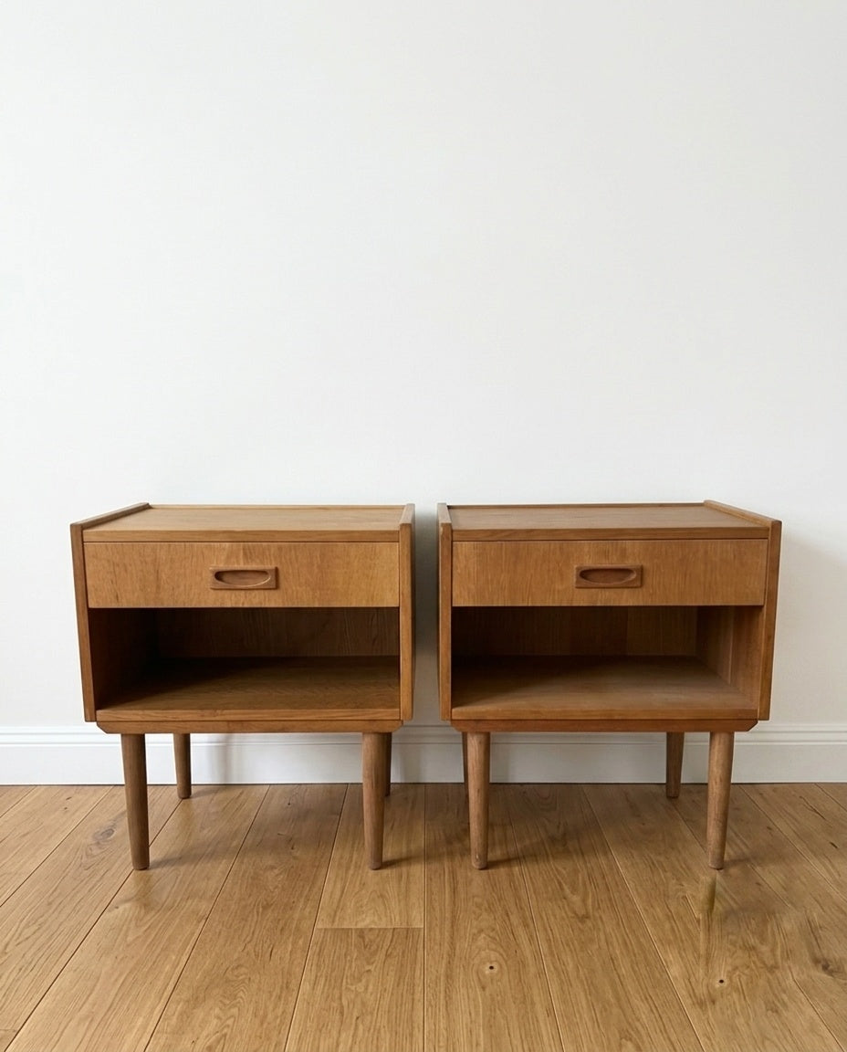 Coppia comodini quercia design svedese vintage anni 60 | 99ck1701