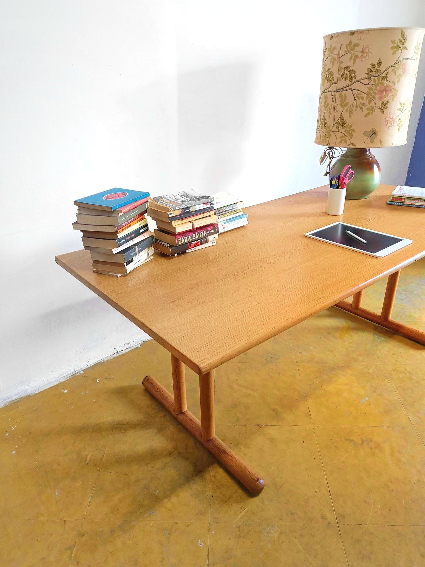 Tavolo Quercia Chiara Base Centrale 180cm | Vintage Danese Anni 60