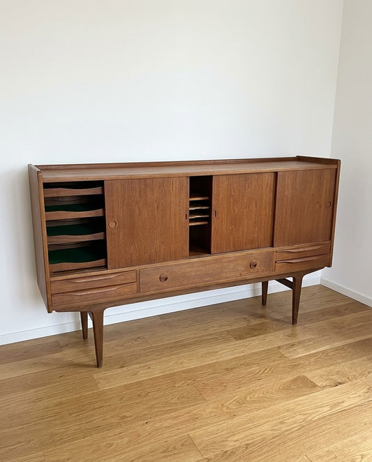 Credenza Johannes Andersen design danese vintage anni 50 | 100vnt4