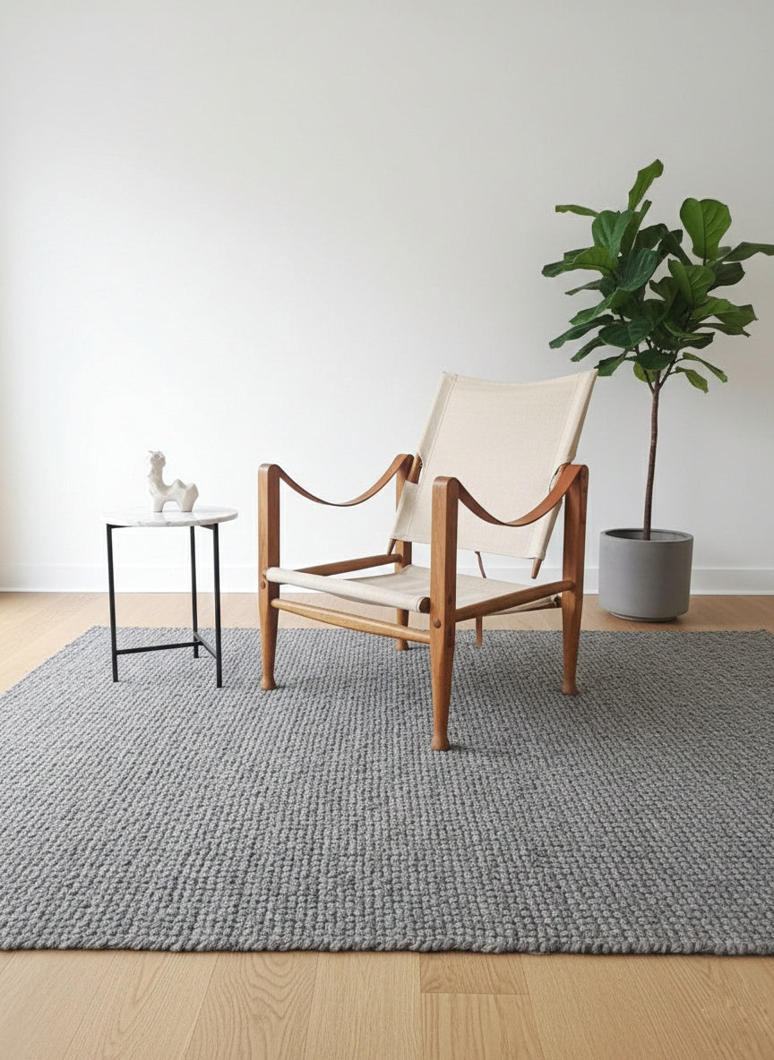 Poltrona Safari Kaare Klint in frassino e cuoio anni '30, design danese iconico con tela naturale