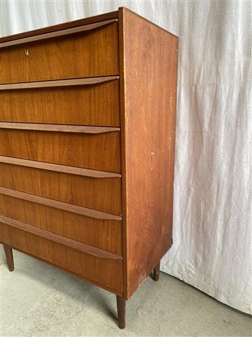 Cassettiera vintage design danese anni 60 [j43193] misure L.80 H.109 P.43