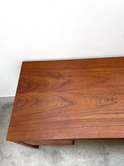 Scrivania Dyrlund teak design danese anni 50 | nr10011
