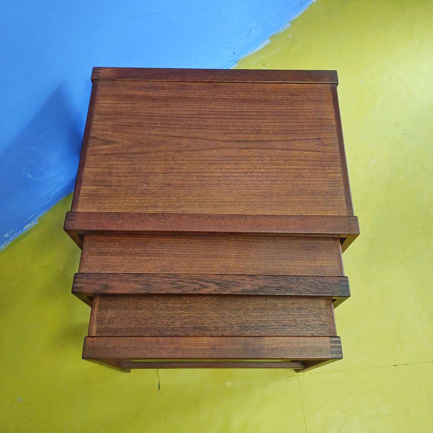 Tavolini tris Tonder Mobelvaerk design danese vintage anni 50 [trizfoz] misure L.63 H.46 P.46