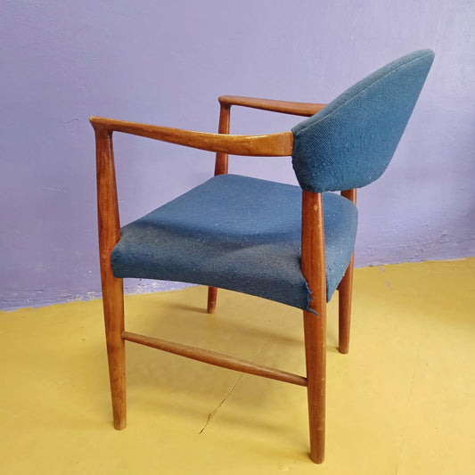 Poltroncina Kurt Olsen design danese vintage anni 60 [65sea-db12103] misure L.64 P.55 H.78/45