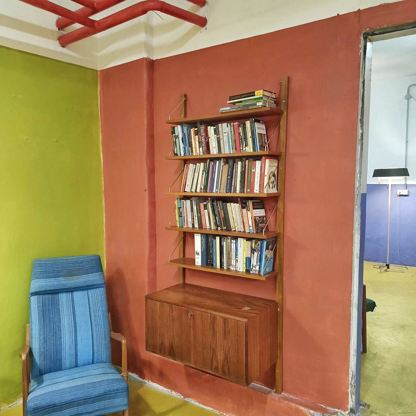 Libreria design danese vintage anni 60 [83jcas42800] misure L.84 H.200 P.40/20