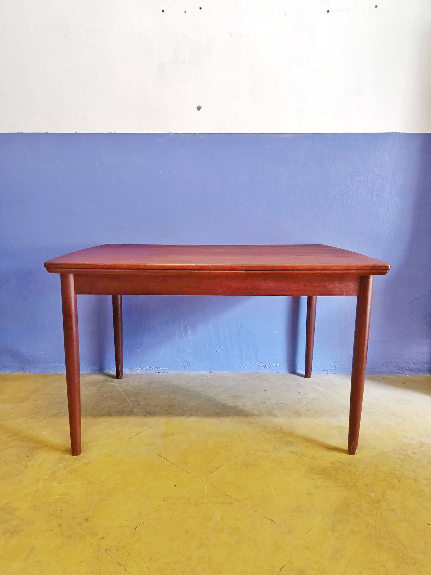 Tavolo vintage design danese anni 50 [87vnt4] misure L.123 P.85 H.75