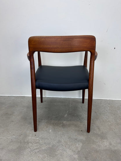 Sedia con braccioli Niels o Møller design danese vintage anni 60 | nr9920
