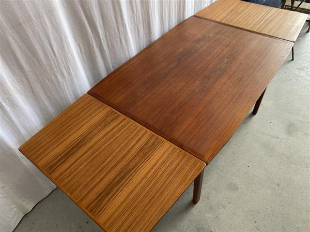 Tavolo Arne Vodder design danese anni 60 | j44300