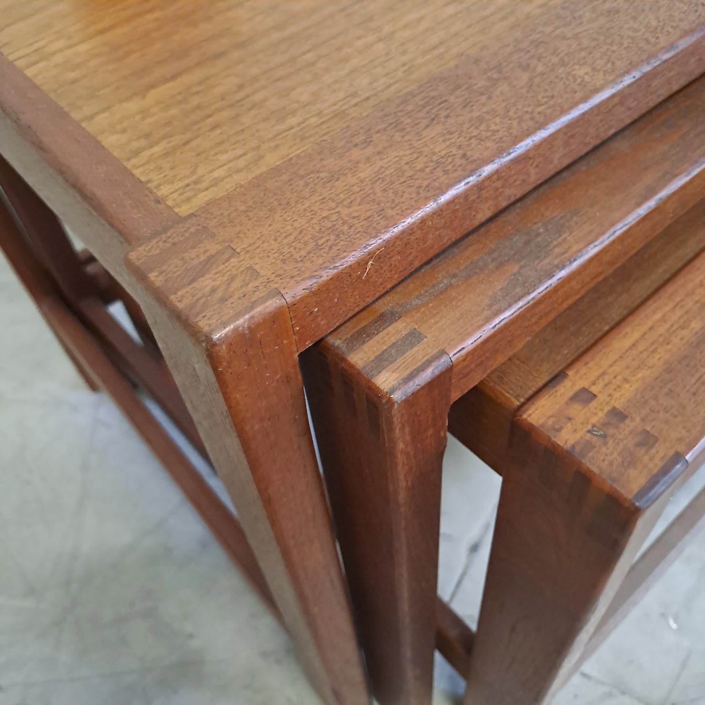 Tavolini tris design danese vintage anni 50 [trizfoz]