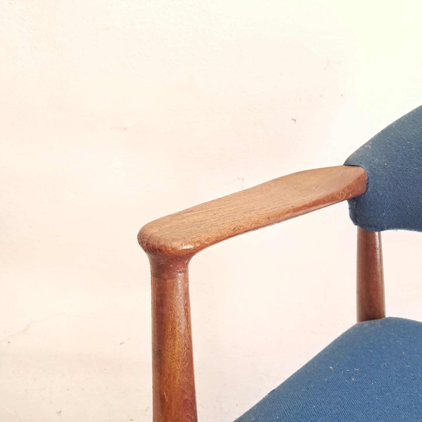 Poltroncina Kurt Olsen design danese vintage anni 50 [se65-db12103]