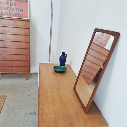 Specchio vintage design danese originale anni 50 [74st7] misure H.60 L.35