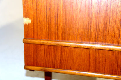 Credenza design finlandese vintage anni 50 [sw20688] misure L.180 H.99,5 P.46