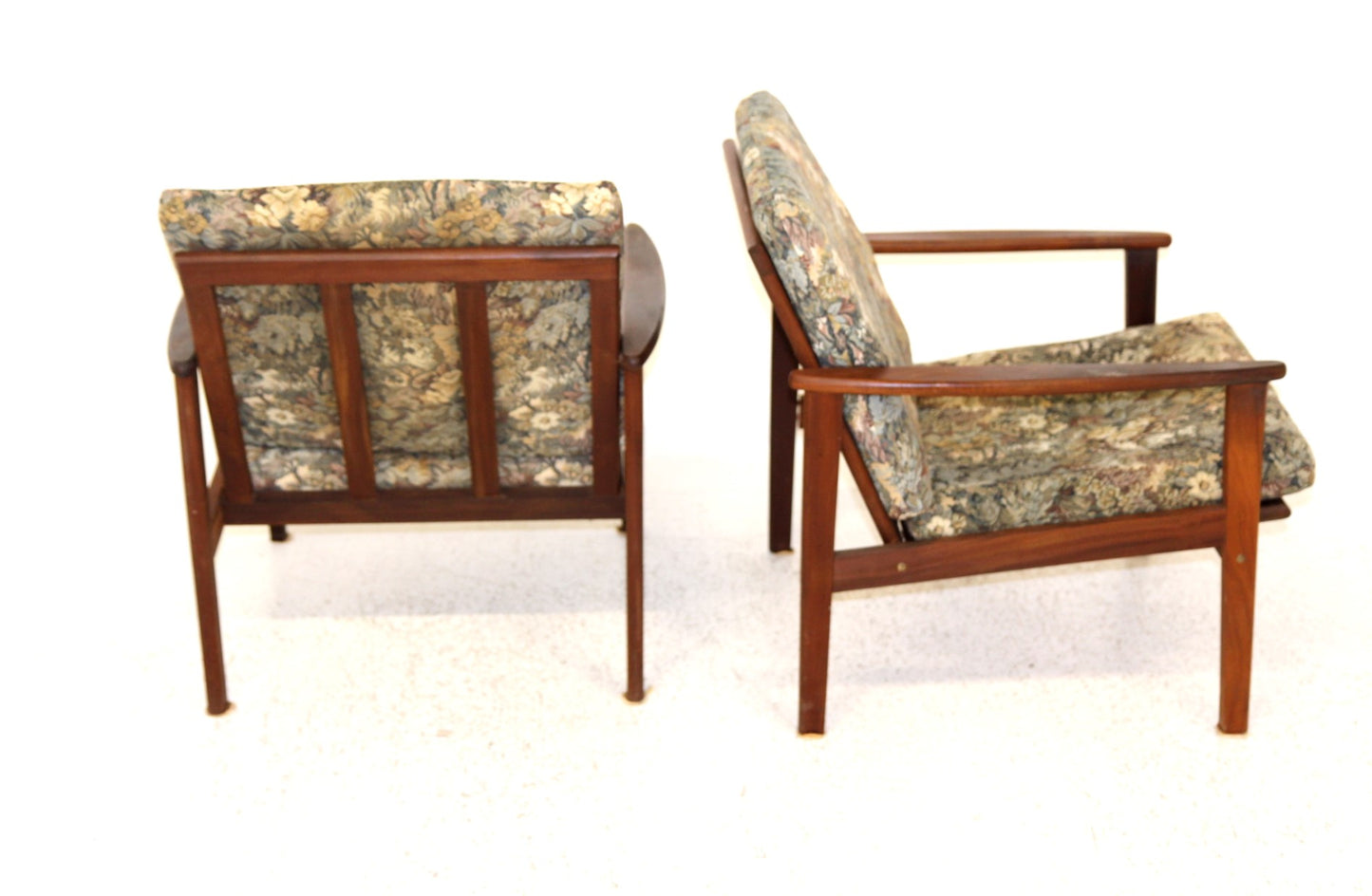 Poltroncine design svedese vintage anni 50 [sw20960] misure L.65,5 H.67 P.77