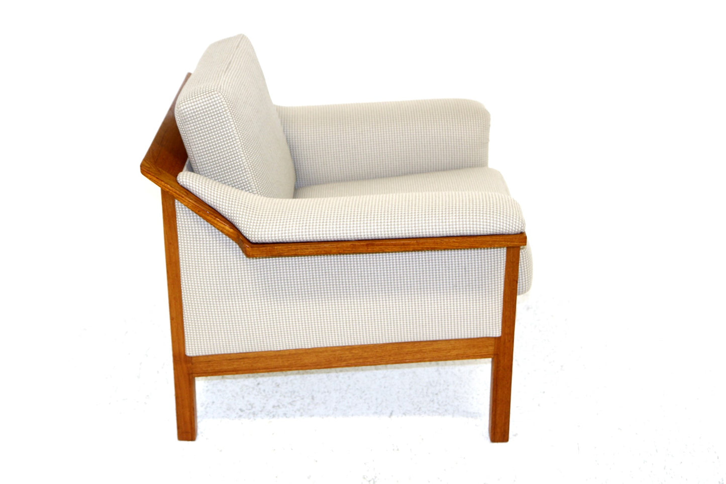 Poltrona design svedese vintage anni 60 [sw21013] misure L.88 H.80 P.77