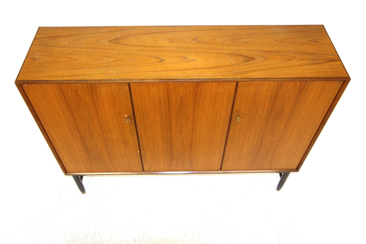 Credenza design finlandese vintage anni 50 [sw21043] misure L.155 H.118 P.43