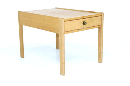 Comodino design svedese anni 50 | sw21135
