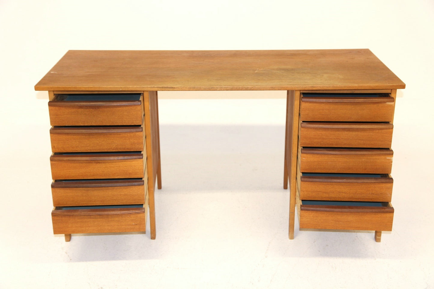 Scrivania design danese vintage anni 60 [sw21172] misure L.150 H.75 P.63