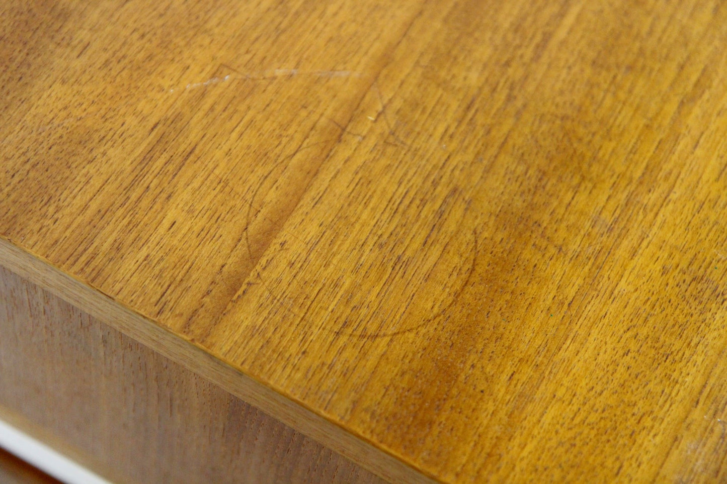 Tavolino portaTv design svedese vintage anni 60 [sw21677] misure L.86 H.40 P.42
