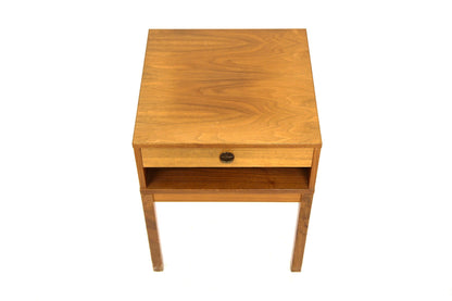 Comodino design svedese vintage anni 60 [sw22463] misure L.45 H.57 P.45