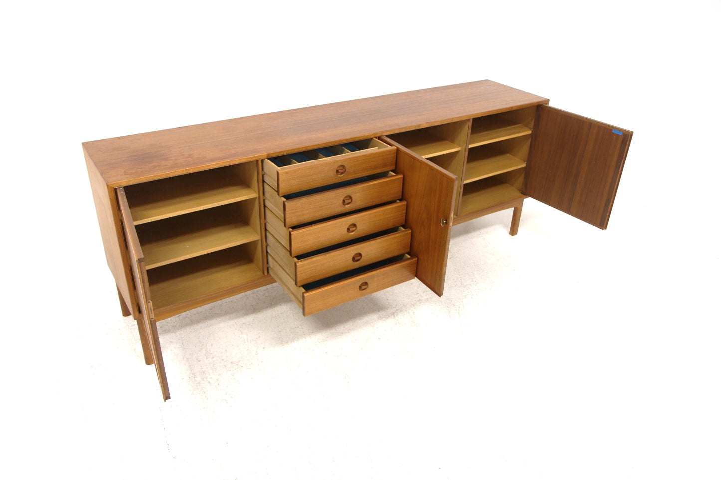 Sideboard Skaraborgs Möbelindustri design svedese vintage anni 60 [sw23140] misure L.216 H.81 P.45