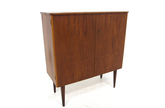 Armadio design svedese vintage anni 50 [sw23465] misure L.101 H.111 P.42