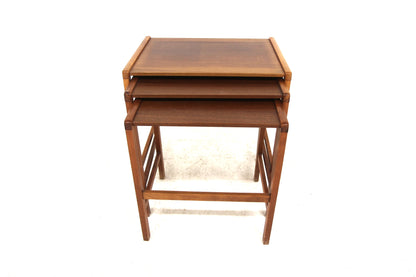 Tavolini tris design svedese vintage anni 60 [sw25048] misure L.48 H.49 P.36