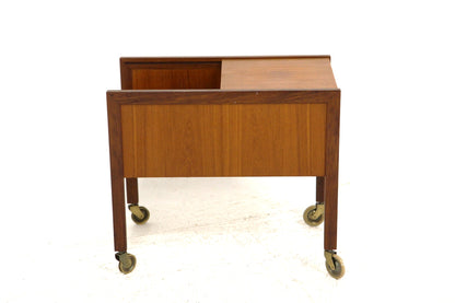 Porta lana design svedese vintage anni 60 [sw25070] misure L.60 H.53 P.35