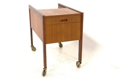 Porta lana design svedese vintage anni 60 [sw25070] misure L.60 H.53 P.35