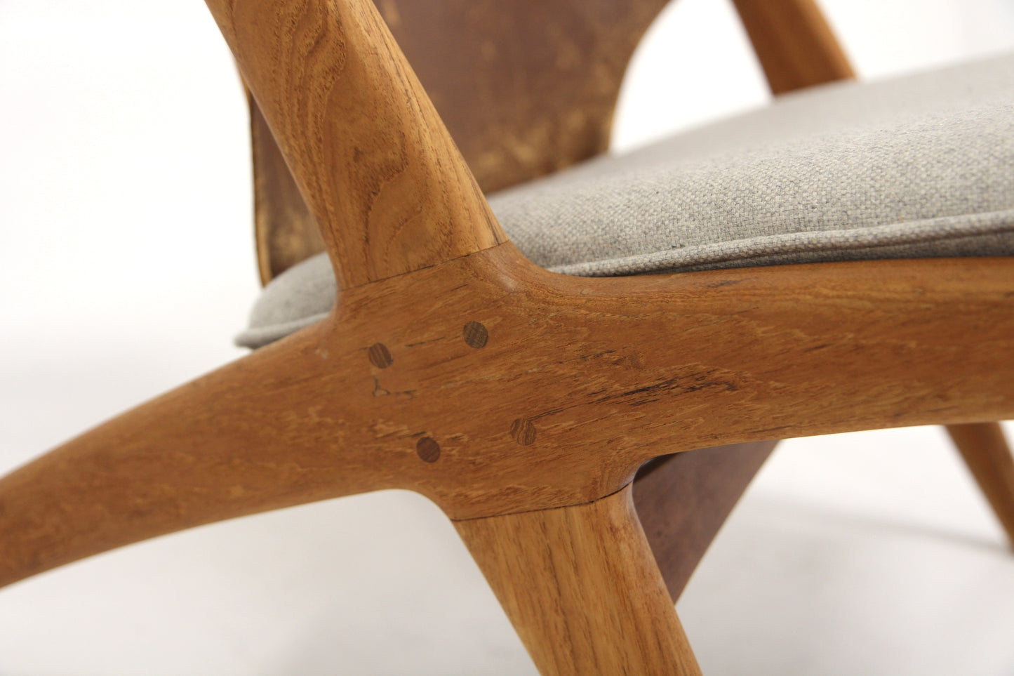 Poltrona "Krysset / The Cross Chair" Fredrik Kayser design danese vintage anni 50 [sw25522] misure L.60 H.73 P.78