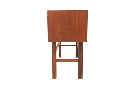 Cassettiera design svedese vintage anni 60 [sw25784] misure L.70 H.63 P.35