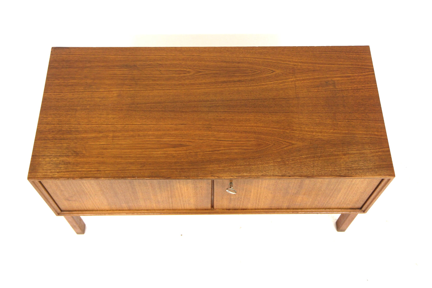 Tavolino portaTv design svedese vintage anni 60 [sw26071] misure L.90 H.50 P.41