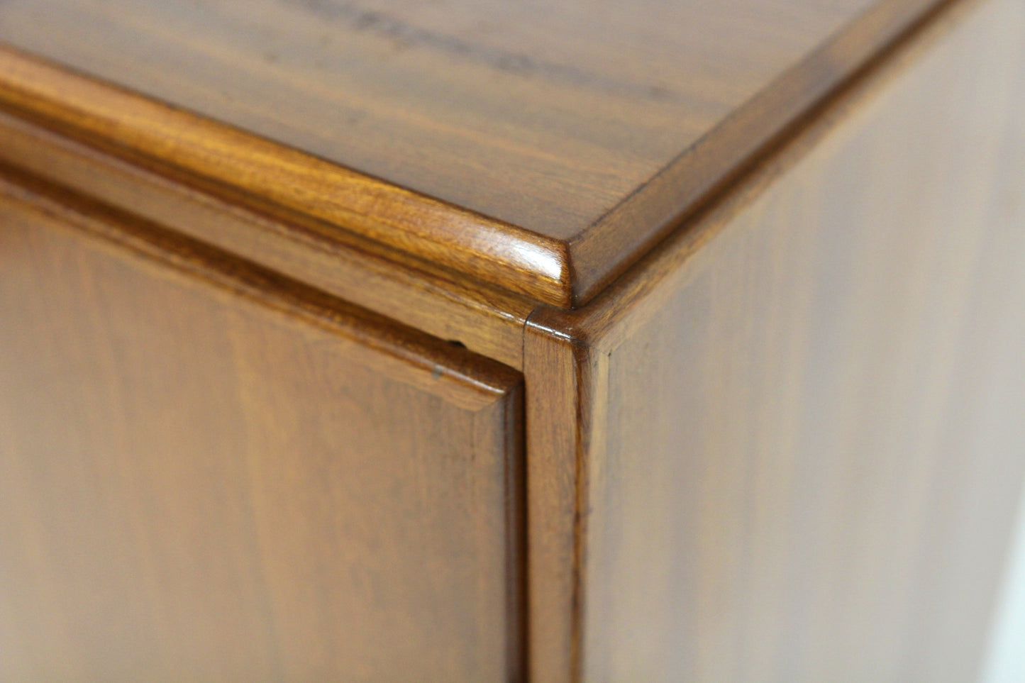 Credenza design svedese vintage anni 50 [sw26142] misure L.110 H.127 P.44
