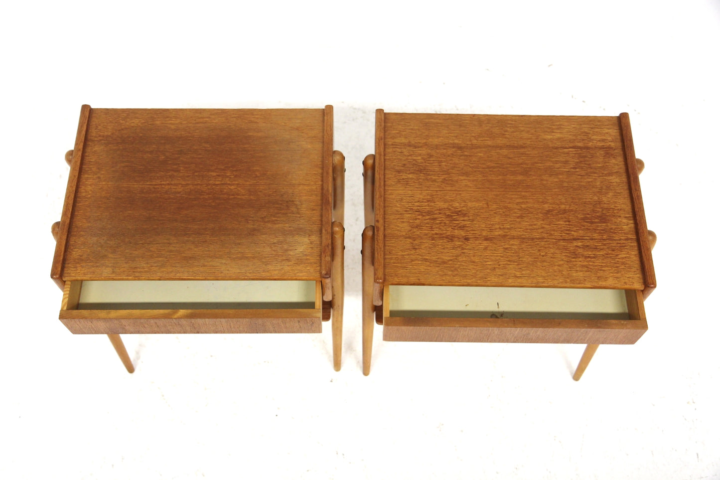 Comodini AB Carlström & Co Möbelfabrik design svedese vintage anni 60 [sw26182] misure L.45 H.52 P.32