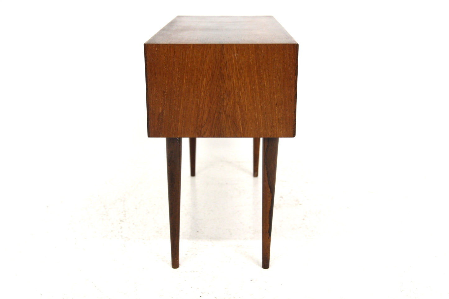Comodino Niels Clausen design svedese vintage anni 60 [sw26201] misure L.80 H.55 P.32