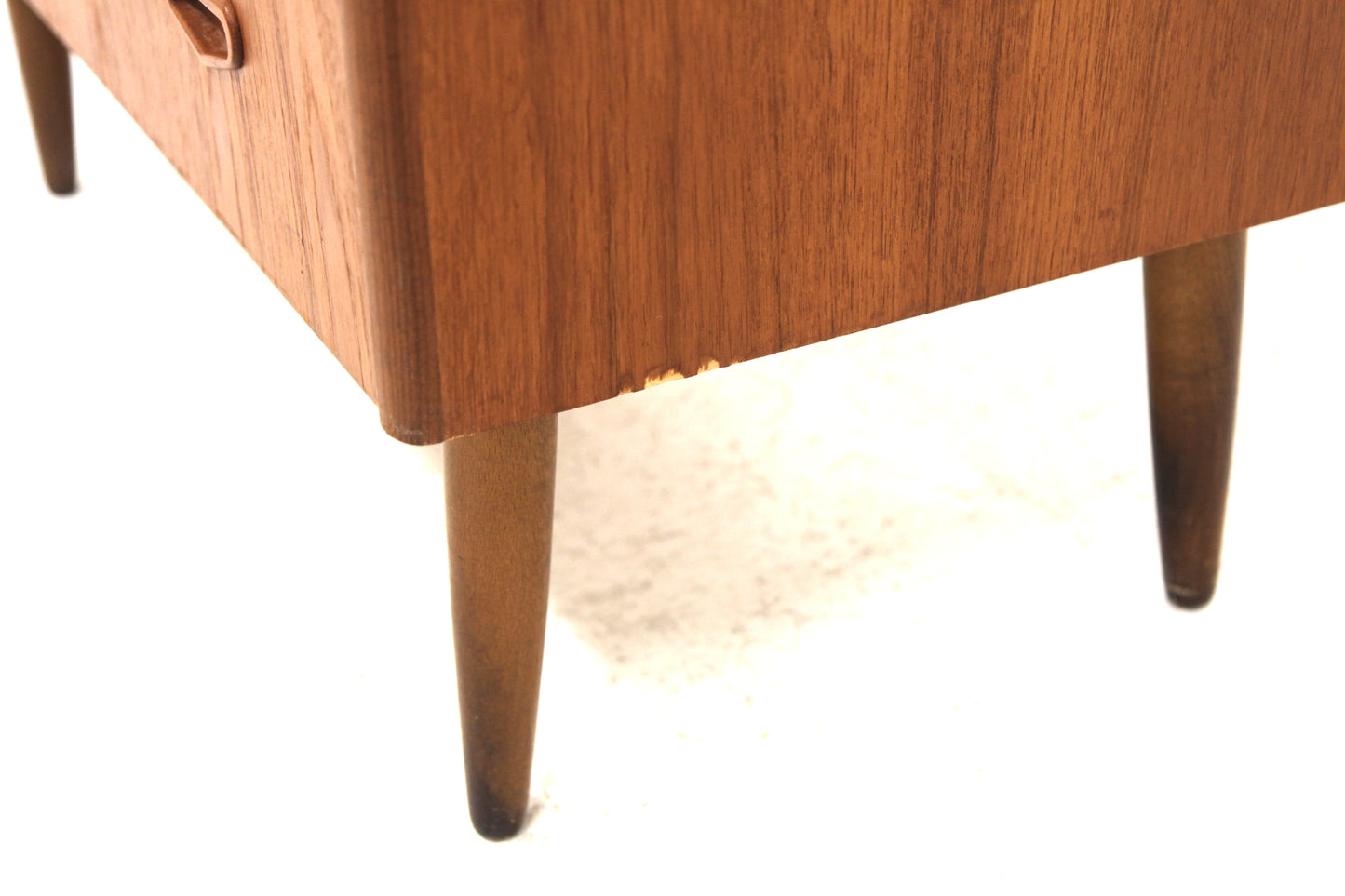 Cassettiera design svedese vintage anni 50 [sw26510] misure L.82 H.85 P.41
