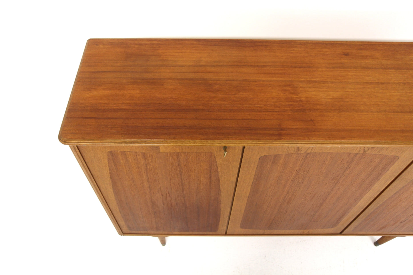 Credenza design svedese vintage anni 50 [sw26560] misure L.161 H.110 P.45
