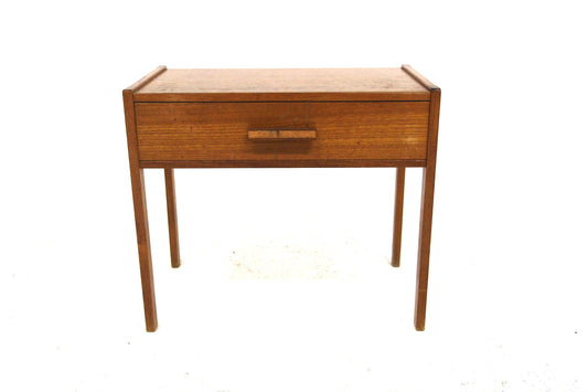 Comodino design svedese vintage anni 60 [sw26688] misure L.60 H.52 P.35