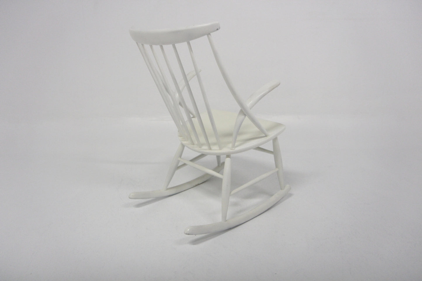 Sedia a dondolo "No 3" Illum Wikkelsø design danese vintage anni 60 [sw26703] misure L.58 H.92 P.75